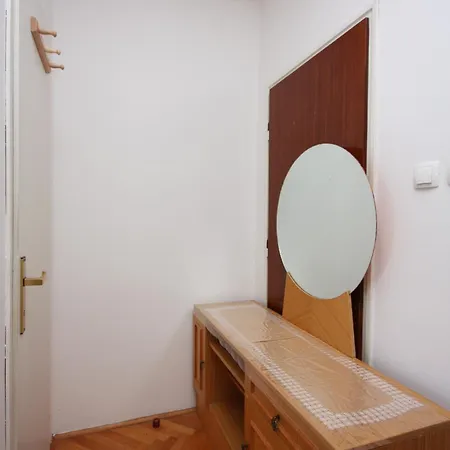 Penzion And By The Sea - Donja, Rab - 2001 3*